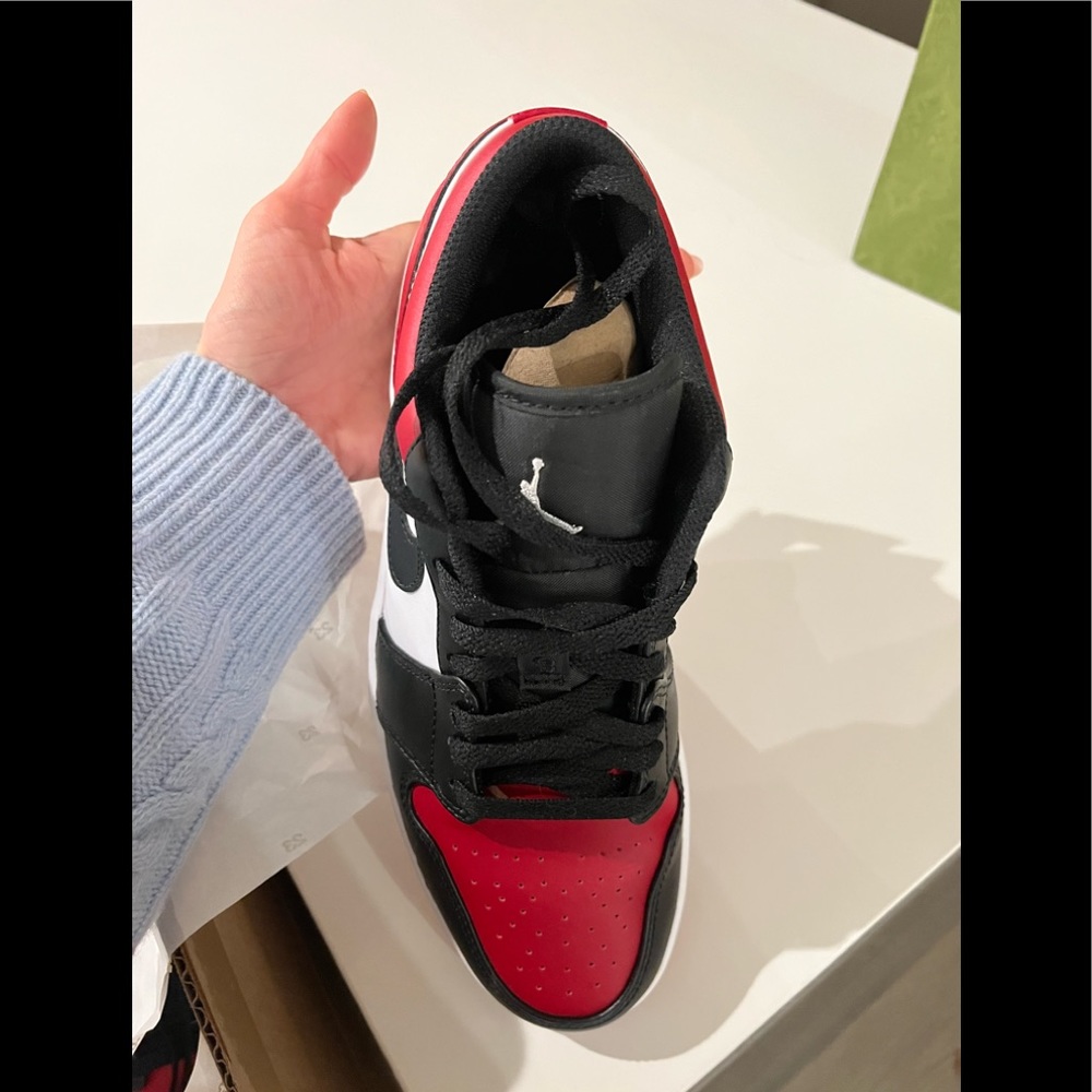 Air Jordan shoes worn once. They look and feel like new. In box. Beautiful!!